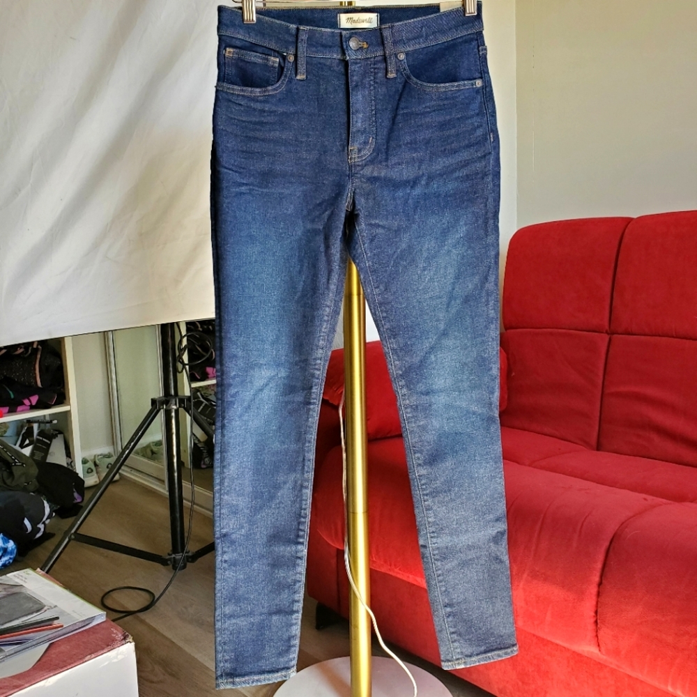 Madewell 9" Mid Rise Skinny Jeans. Size W27